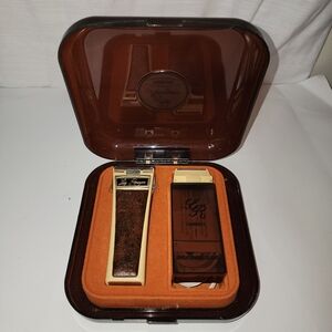 Vintage Lady Remington Electric Shaver in Original Packaging